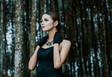 Kiedy lepiej oddać torebkę do specjalisty?