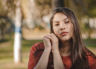 Stylizacje z dodatkami w jednym kolorze