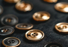 Detal jako fundament mody. Dlaczego dodatki odzieżowe decydują o jakości ubrań?