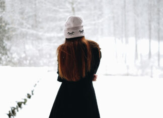 Jak dbać o eleganckie zimowe okrycia wierzchnie, aby służyły przez lata?