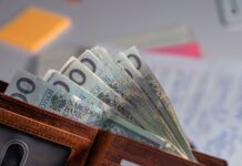 Zatrzask w portfelu nie trzyma – domowa naprawa czy wizyta u kaletnika? Zatrzask w portfelu nie trzyma – domowa naprawa czy wizyta u kaletnika?