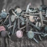Złota czy srebrna biżuteria? Jak dopasować metal do urody i garderoby